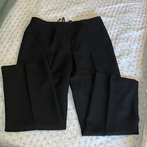 Jones Wear lined black womans slacks size 16
